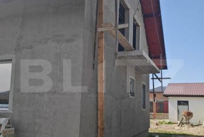 Casa de vanzare Tarlungeni 5 camere, teren, garaj, in - 3