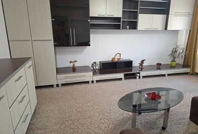 Apartament cu 2 camere decomandat în Exterior Vest - 4