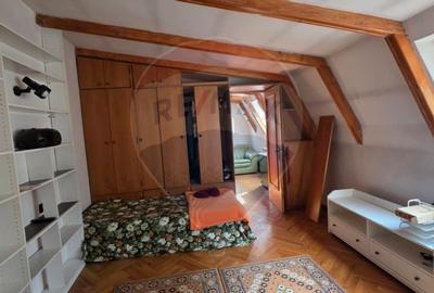 Casă cu 5 camere cu Teren 200 Mp în Grivița - 12