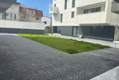 Apartament cu 2 camere decomandat în Decebal - 1