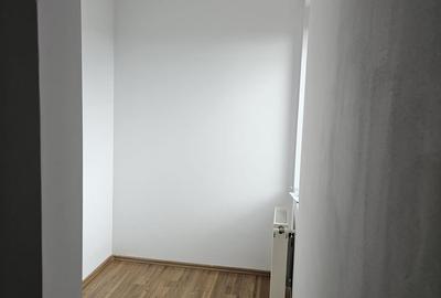 Apartament cu 2 camere decomandat în Colentina - 2
