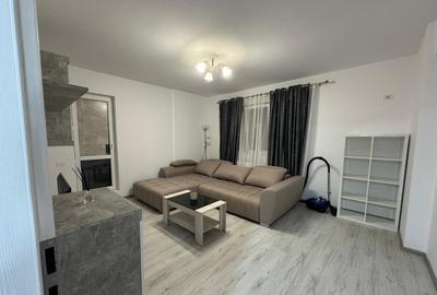 Apartament cu 2 camere decomandat, mobilat în Sud