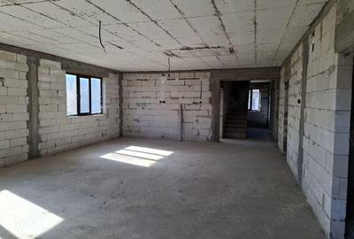 Comision cumparator 0% ! vand casa noua , Spataru - 2