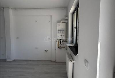 Spațiu comercial, de 45 mp, în Central - 9