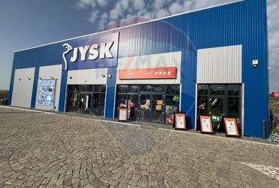 Spațiu comercial, 272 mp în Nord