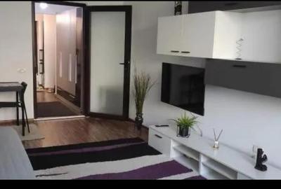 Garsonieră decomandată în Far - 1