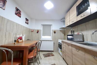 Apartament cu 2 camere decomandat în Pelican - 4