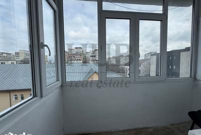 Apartament cu 2 camere, mobilat în Cornișa - 5