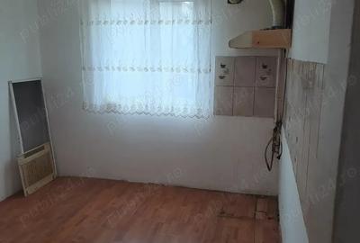 Vand garsoniera in targoviste - 2