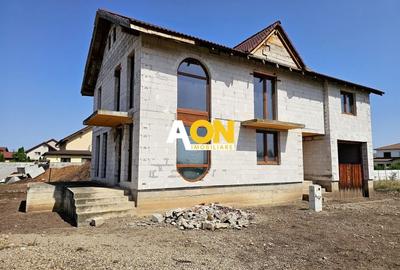 Casa la rosu, 4 camere, 301 mp teren, P+1, zona Alba-Micesti - 1