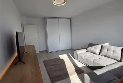 Apartament cu 3 camere decomandat, mobilat în Tractorul - 2