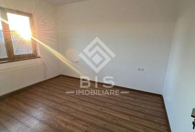 Case moderne de vânzare – 143 mp utili, teren 7 ari | Zona Unirea - 12