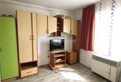 Garsonieră decomandată în Lazaret - 2