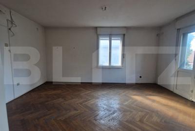 Casa deosebita D-P-E+POD, 6 camere, 200 mp + 1053 mp teren, garaj - Tractorul - 19