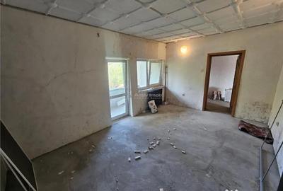 Apartament cu 4 camere decomandat în Calea Timișoarei - 1