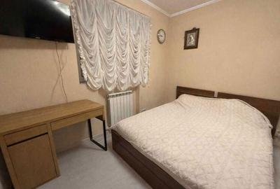 Apartament cu 3 camere semidecomandat, mobilat în Capitale - 4