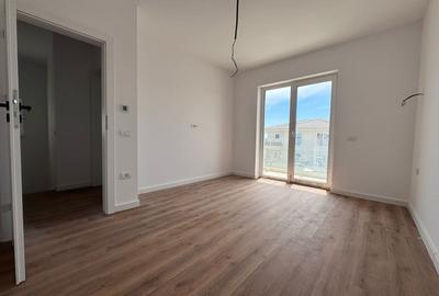 Duplex cu 4 camere cu Canalizare în Moșnița Nouă - 10