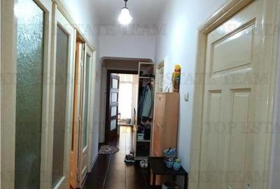 Apartament superb cu 4 camere, stradal, fix in centrul Buzau - 14