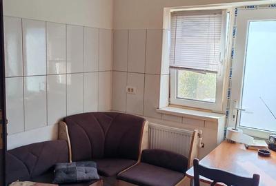 Casă cu 5 camere cu Teren 300 Mp în Central - 3