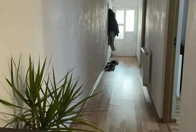 Vand urgent apartament in centrul ora?ului
