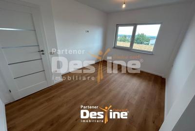 Casă individuală cu 4 camere cu Canalizare în Rediu - 6