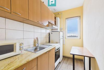 Garsonieră semidecomandată, mobilată în Podgoria