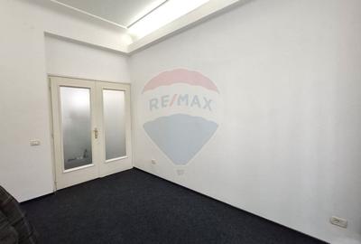 Apartament 4 camere, ultracentral, la 4 minute de Piata Victoriei Apartament 4 camere, ultracentral, la 4 minute de Piata Victoriei - 5