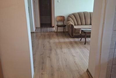 Apartament cu 2 camere semidecomandat în Nord