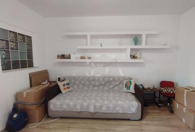 Garsonieră decomandată, mobilată în Titan - 3