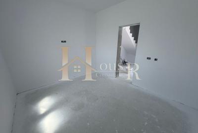 Panouri fotovoltaice.Dormitor matrimonial cu baie si dressing.Teren generos - 7