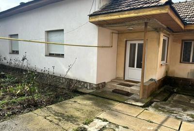 Casă individuală cu 4 camere cu Teren 530 Mp în Cetate - 2