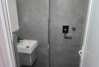 Inchiriez spatiu comercial- apartament 4 camere, Parter - 5