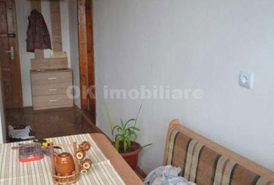 Garsonieră decomandată în Central - 7