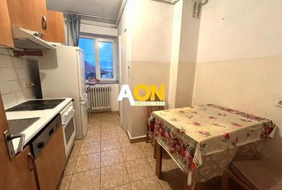 Apartament 3 Camere, Decomandat, Zona Cetate - 1