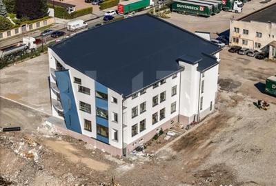 Spațiu comercial, de 2,351 mp, în Central - 12