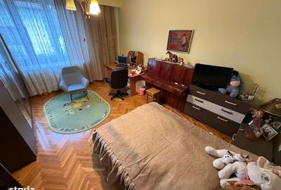 Casă cu 3 camere cu Teren 328 Mp în Central - 2