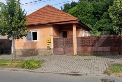 Casa de vanzare cu teren 350mp, zona Valea Budacului