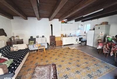 Casă cu 5 camere cu Canalizare în Central - 9