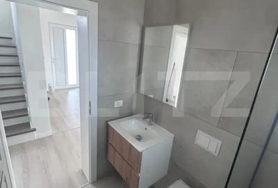 Casă cu 4 camere cu Teren 373 Mp în Săcălaz