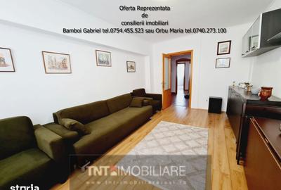Apartament cu 4 camere decomandat în Piața Unirii - 15