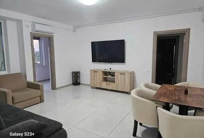 Apartament cu 3 camere semidecomandat, mobilat în Pescărie - 2