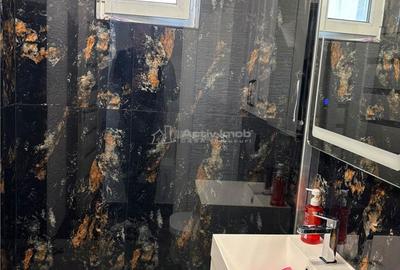 Apartament cu 2 camere decomandat în Micro 17