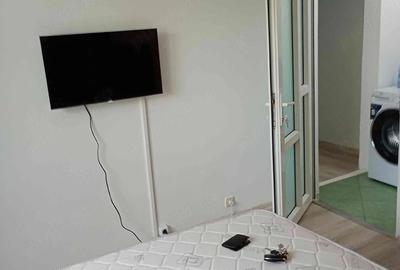 Apartament cu 2 camere decomandat în Sud
