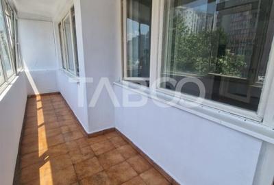 De vanzare apartament 2 camere Obor balcon mare proximitate excelenta - 12