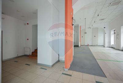 Spatiu comercial de 360mp de inchiriat, Piata Unirii - 8