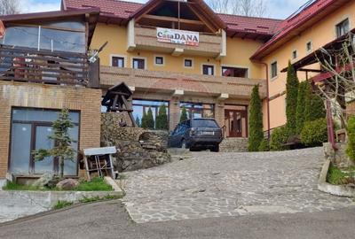 Pensiune in Bucovina cu 27 camere-Varfu Dealului-Cacica-Suceava