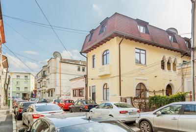 Casa consolidata - Singur curte - Randament