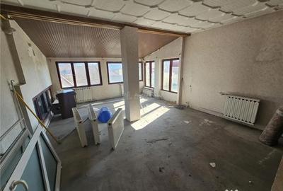 Apartament cu 4 camere decomandat în Calea Timișoarei - 5