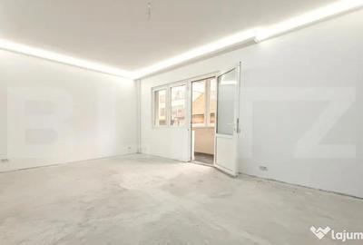 Apartament cu 4 camere decomandat în Decebal - 3