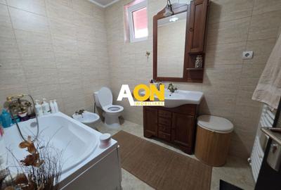 Casă individuală cu 3 camere cu Canalizare în Cetate - 4